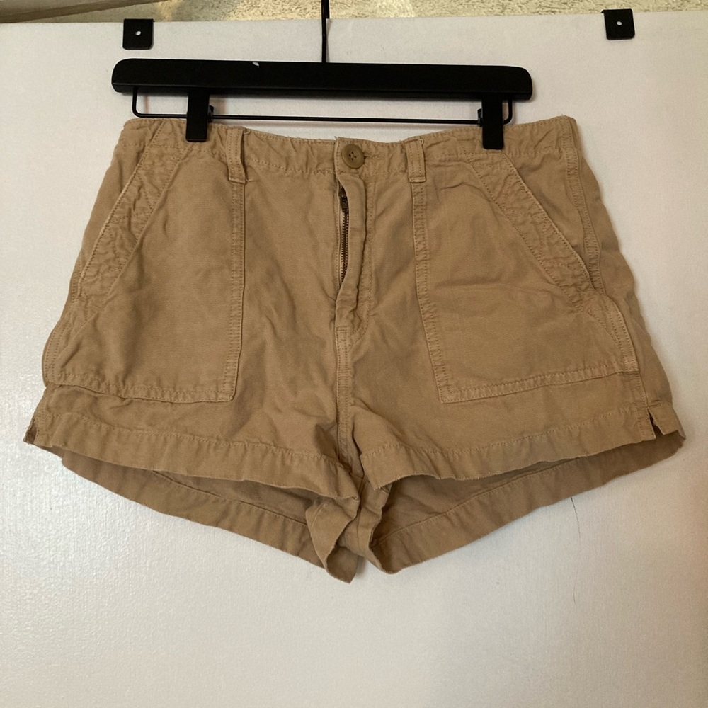 Aerie Find Happy Everywhere Tan Cargo Shorts